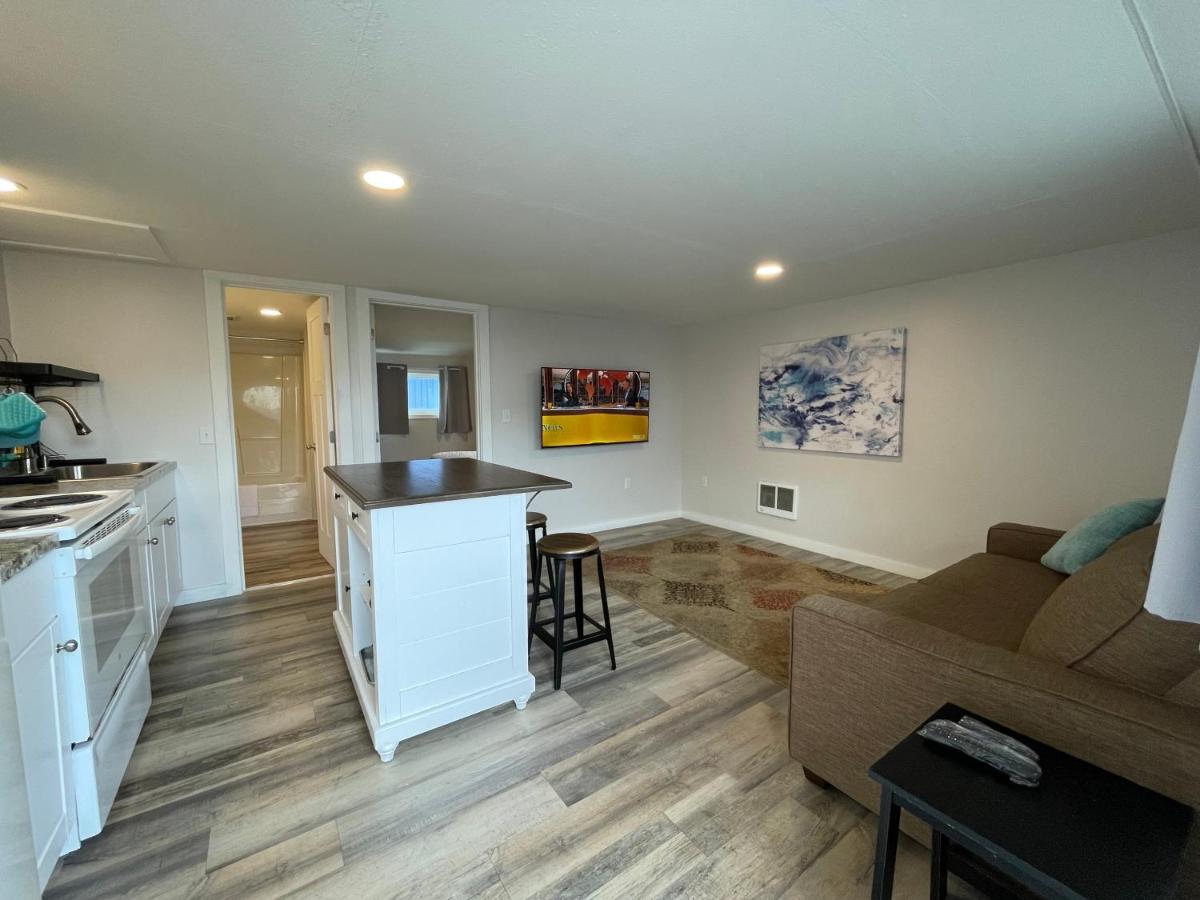 Holiday Motel Westport Εξωτερικό φωτογραφία